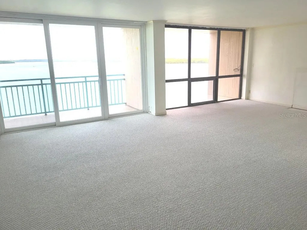 1 Key Capri Treasure Island FL 33706