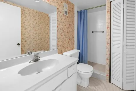 1 Key Capri Treasure Island FL 33706