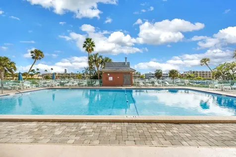 1 Key Capri Treasure Island FL 33706