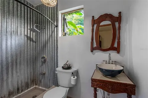 Sr 310 Km 0.8 Las Quebradas, Hacienda Tres Casitas Cabo Rojo PR 00623