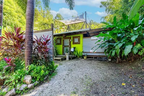 Sr 310 Km 0.8 Las Quebradas, Hacienda Tres Casitas Cabo Rojo PR 00623