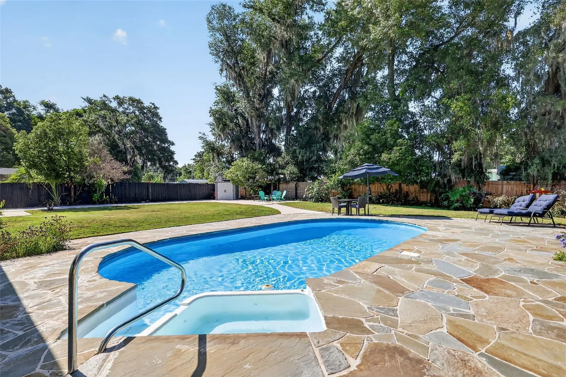 414 W 12th Avenue Mount Dora FL 32757