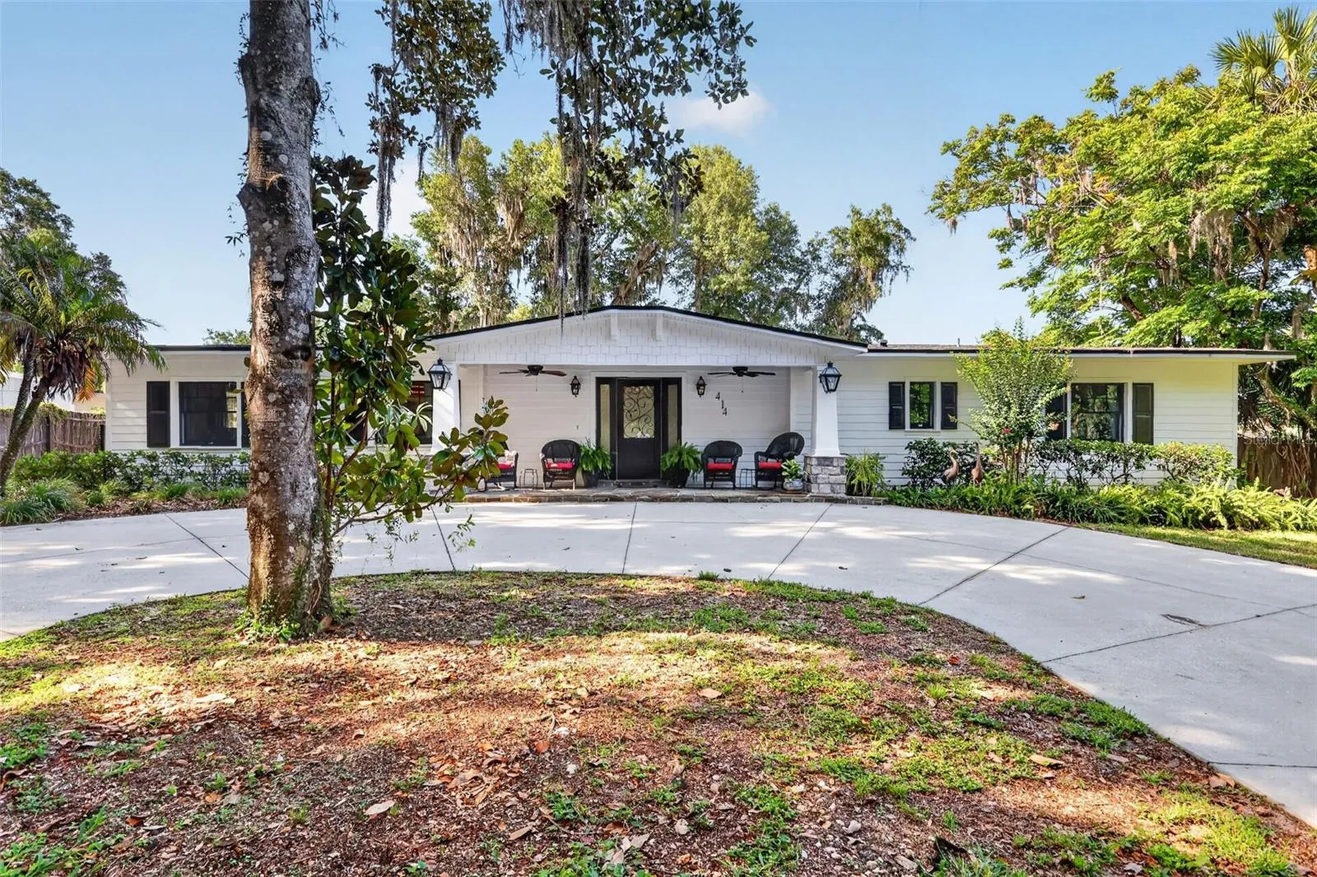 414 W 12th Avenue Mount Dora FL 32757