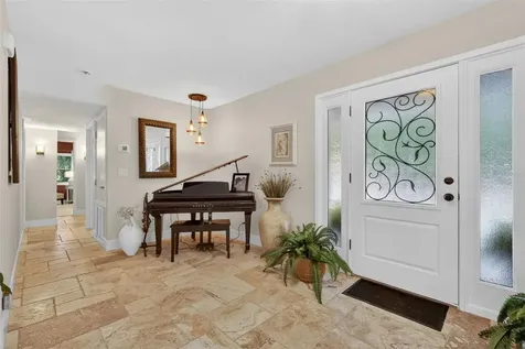 414 W 12th Avenue Mount Dora FL 32757