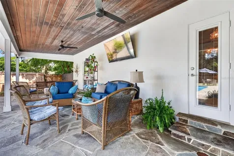 414 W 12th Avenue Mount Dora FL 32757