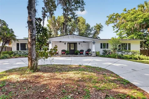 414 W 12th Avenue Mount Dora FL 32757