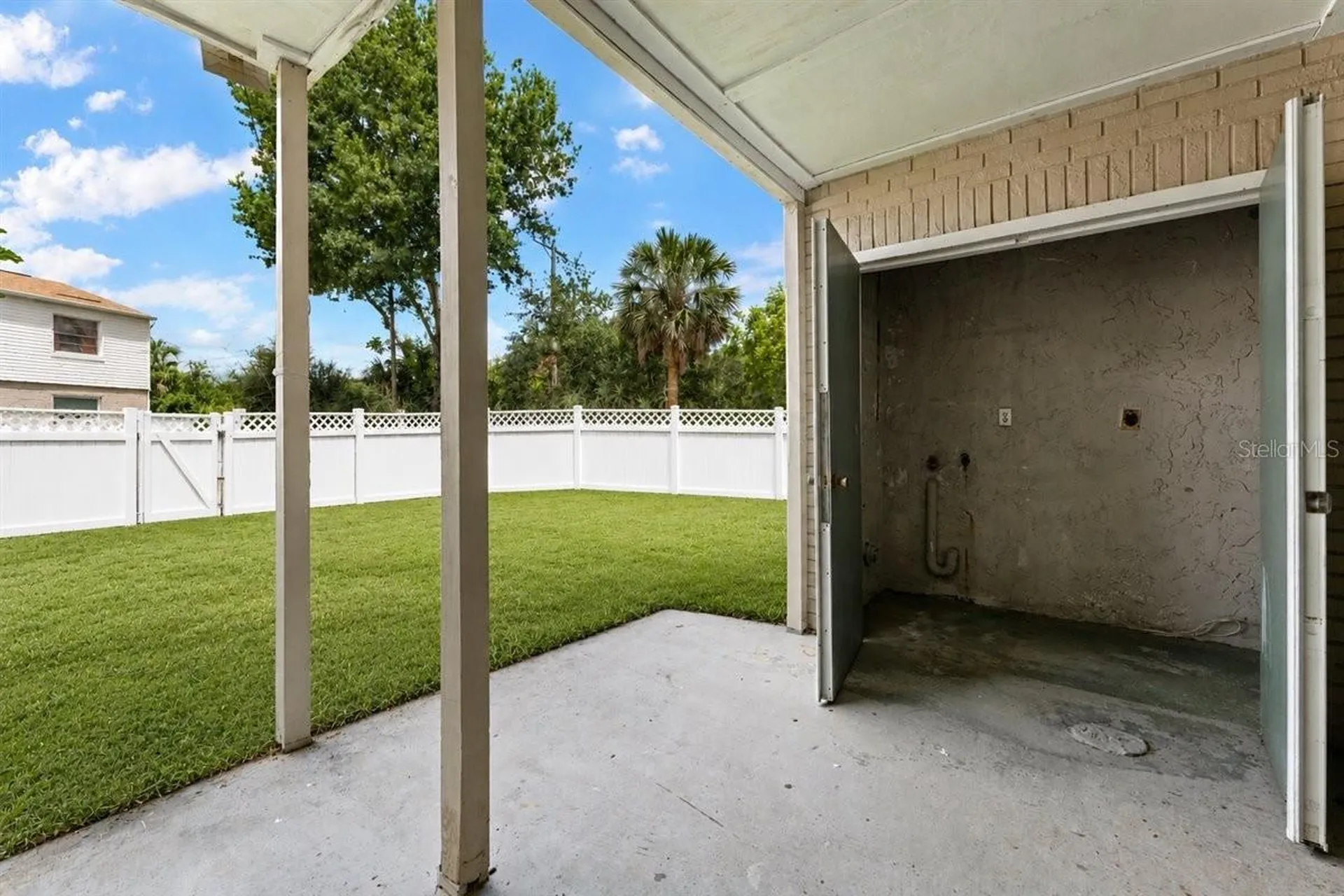 7210 N Manhattan Avenue Tampa FL 33614