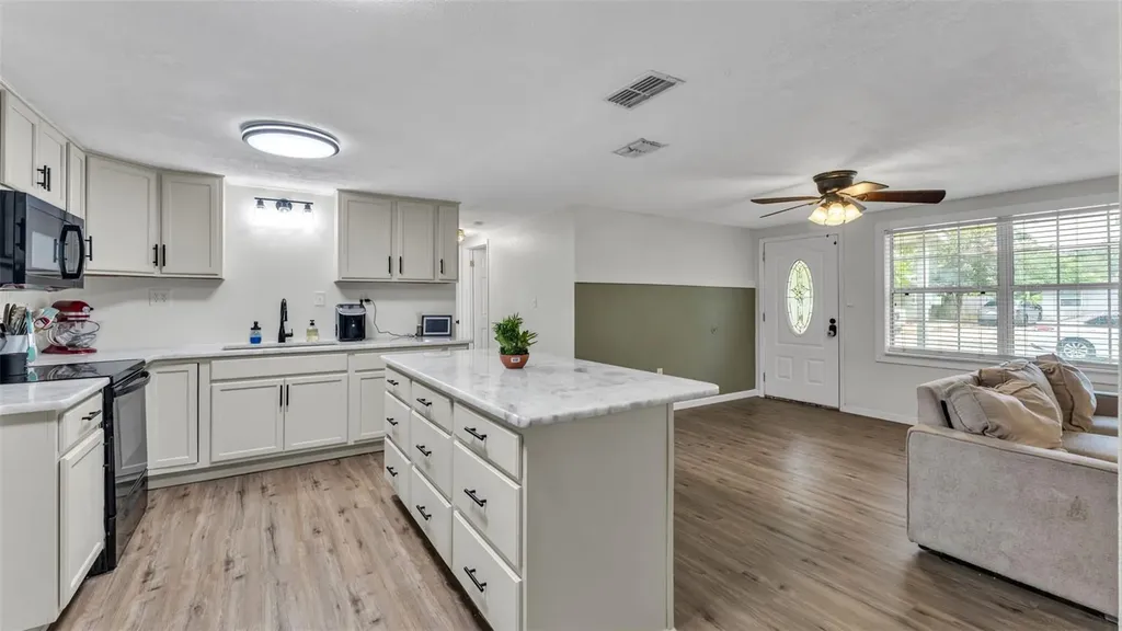 217 4th Street Winter Haven FL 33880
