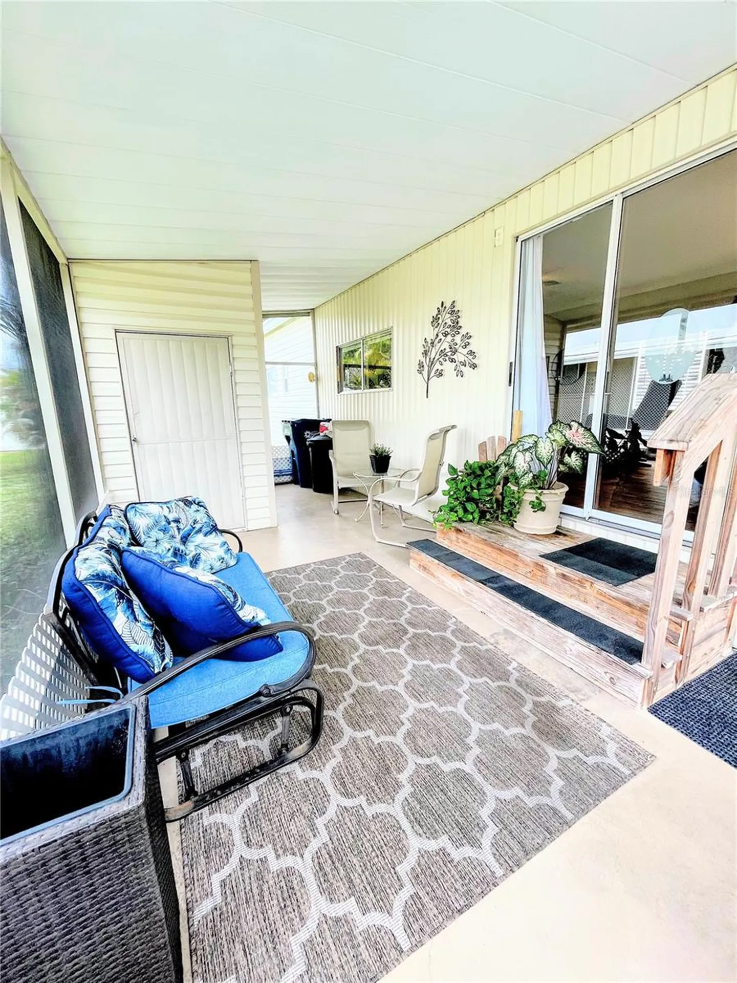 5316 53rd Avenue E Bradenton FL 34203