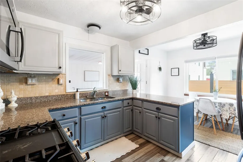 2820 53rd Street S Gulfport FL 33707