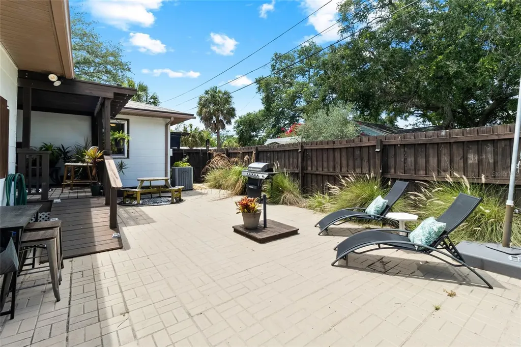 2820 53rd Street S Gulfport FL 33707