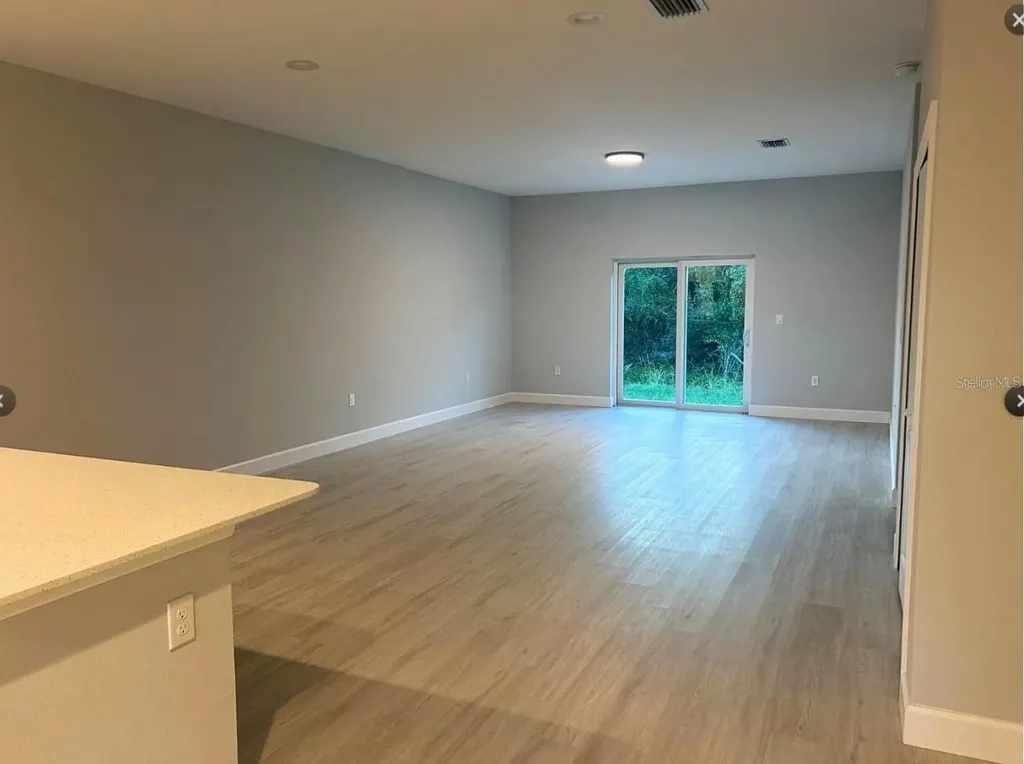 10380 Port Everglades Street Port Charlotte FL 33981
