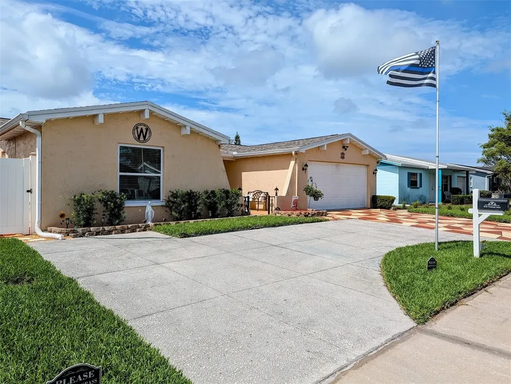 8240 Penwood Drive Port Richey FL 34668