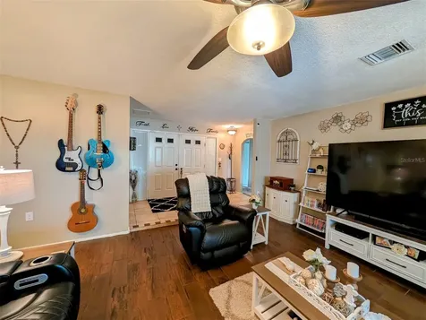 8240 Penwood Drive Port Richey FL 34668