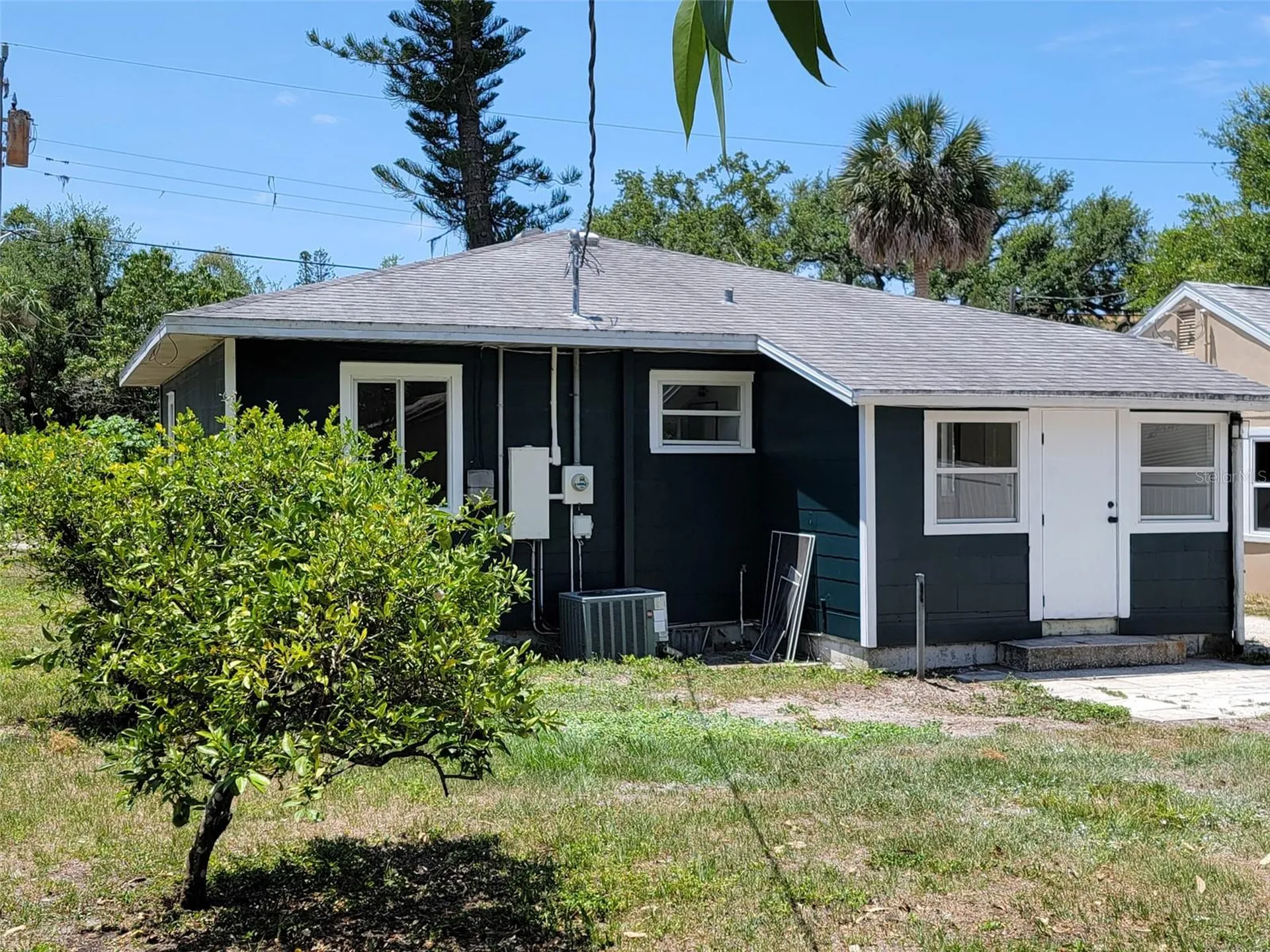 1520 19th Avenue W Bradenton FL 34205