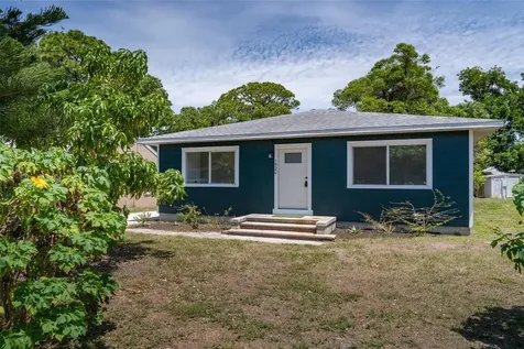 1520 19th Avenue W Bradenton FL 34205