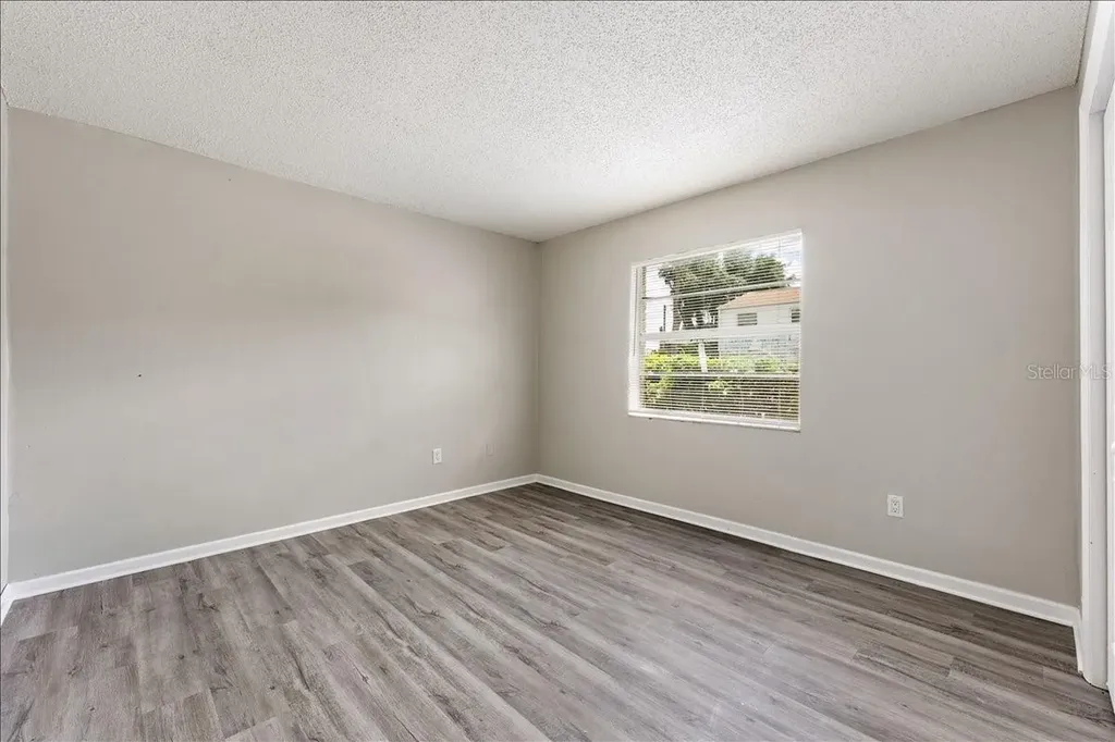 7210 N Manhattan Avenue Tampa FL 33614