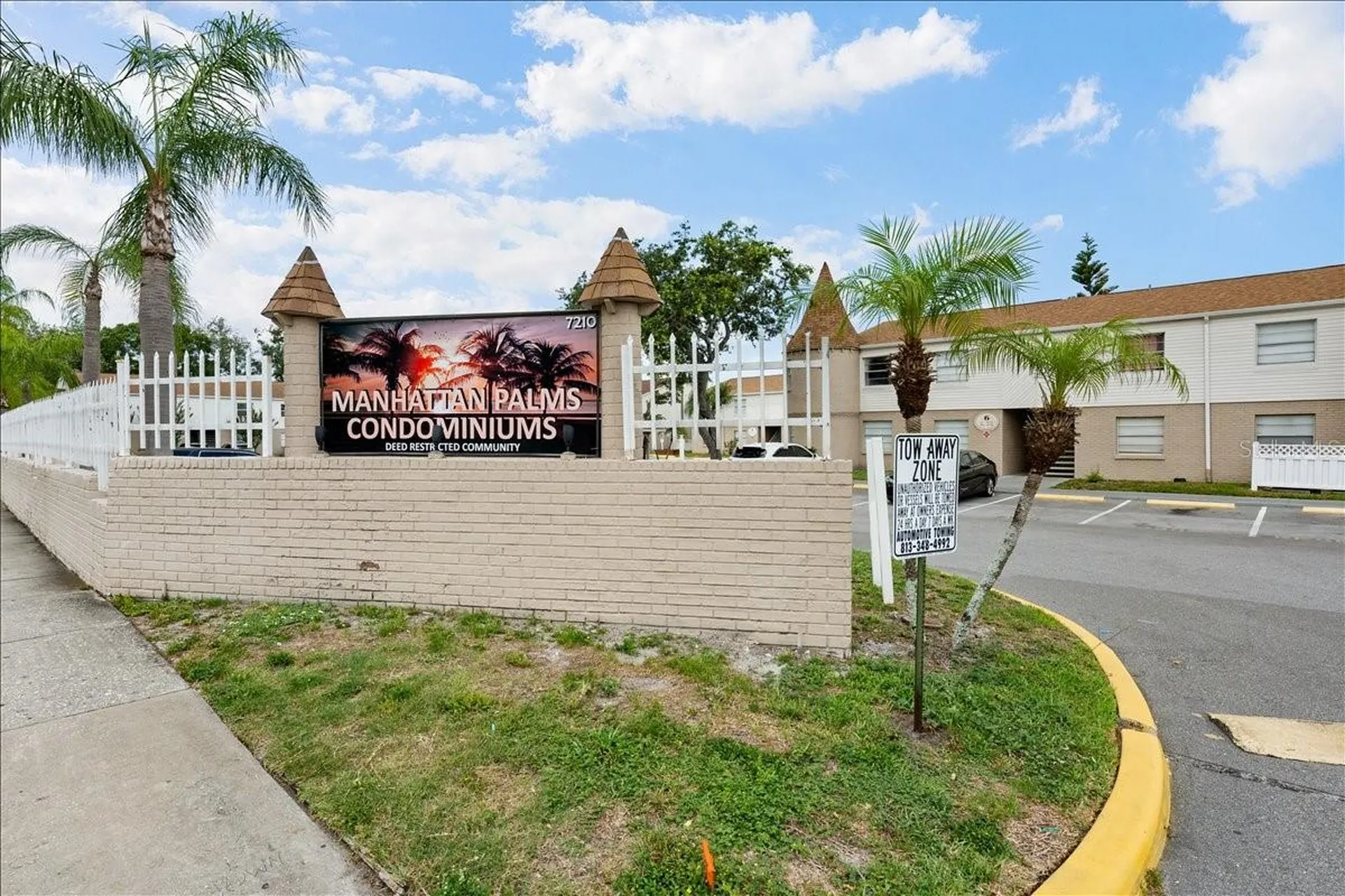 7210 N Manhattan Avenue Tampa FL 33614