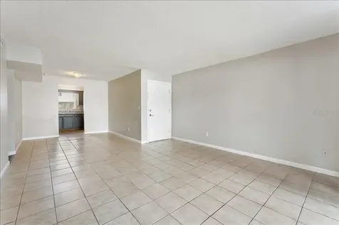 7210 N Manhattan Avenue Tampa FL 33614