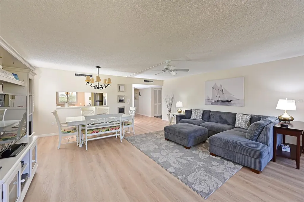 6287 Midnight Pass Road Sarasota FL 34242