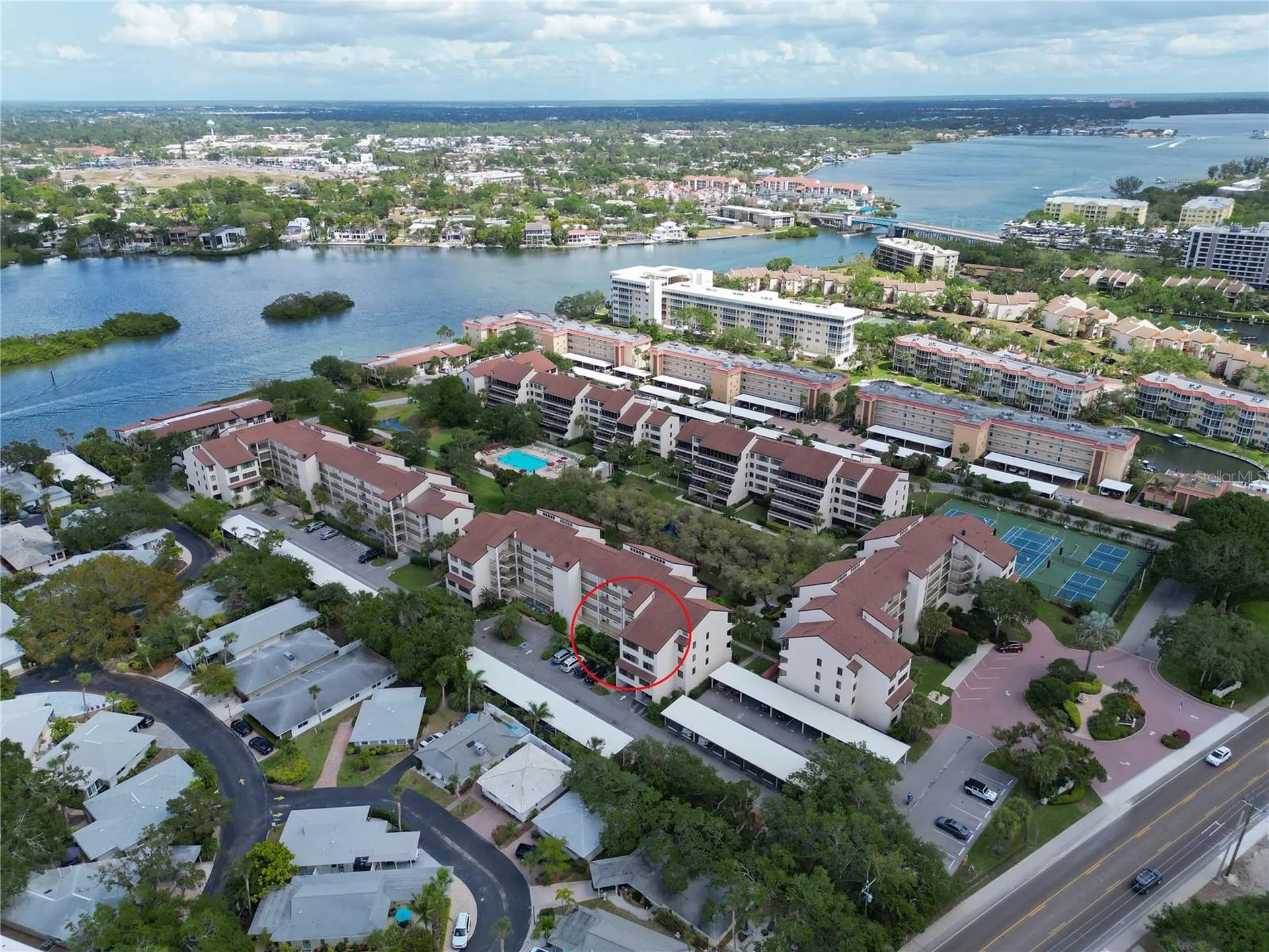 6287 Midnight Pass Road Sarasota FL 34242