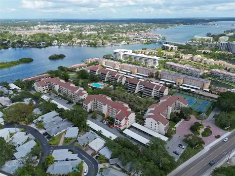 6287 Midnight Pass Road Sarasota FL 34242