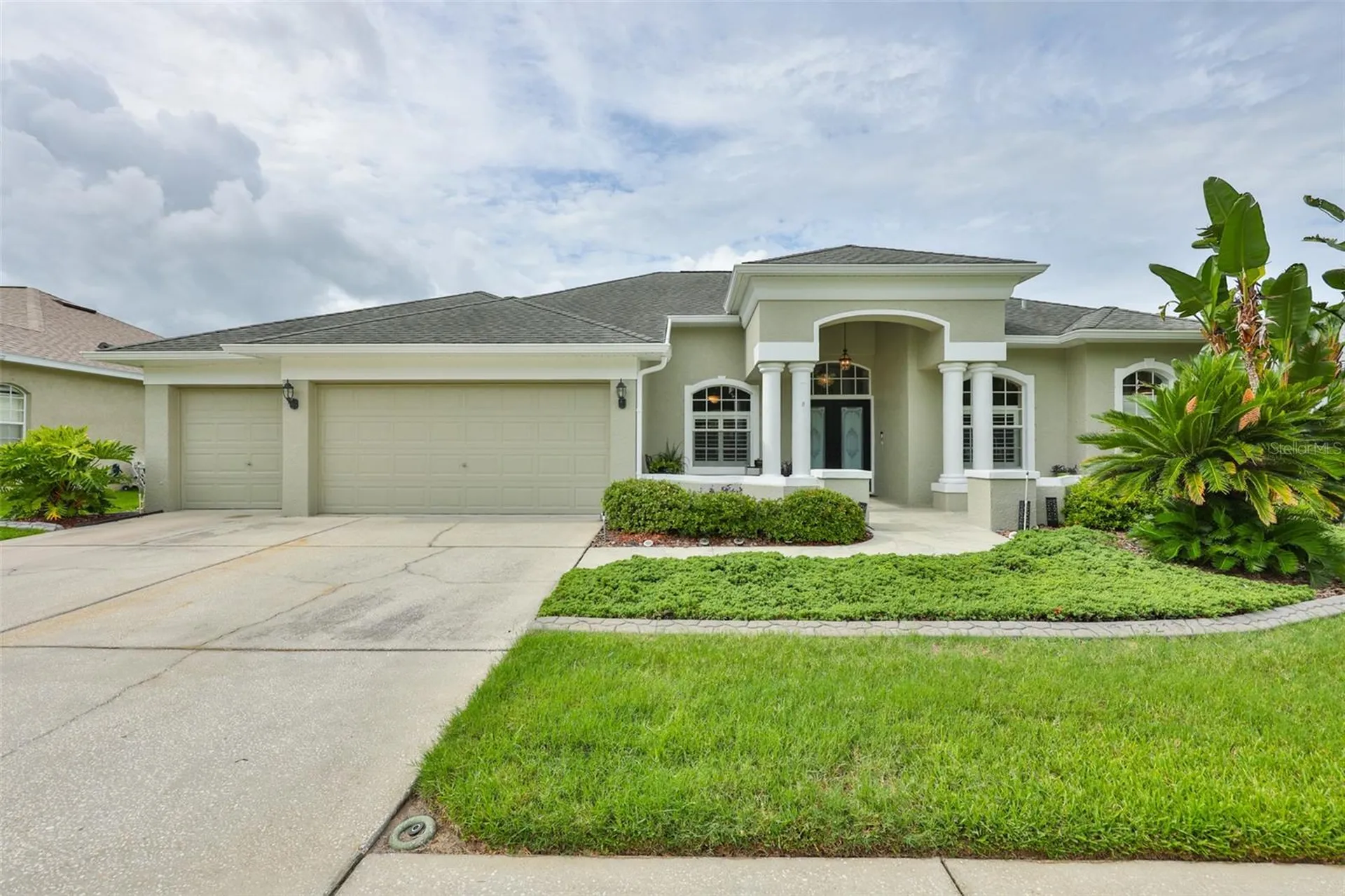 7521 Melogold Circle Land O Lakes FL 34637