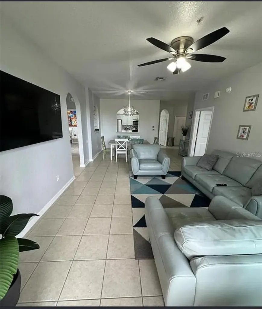 2778 Almaton Loop Kissimmee FL 34747