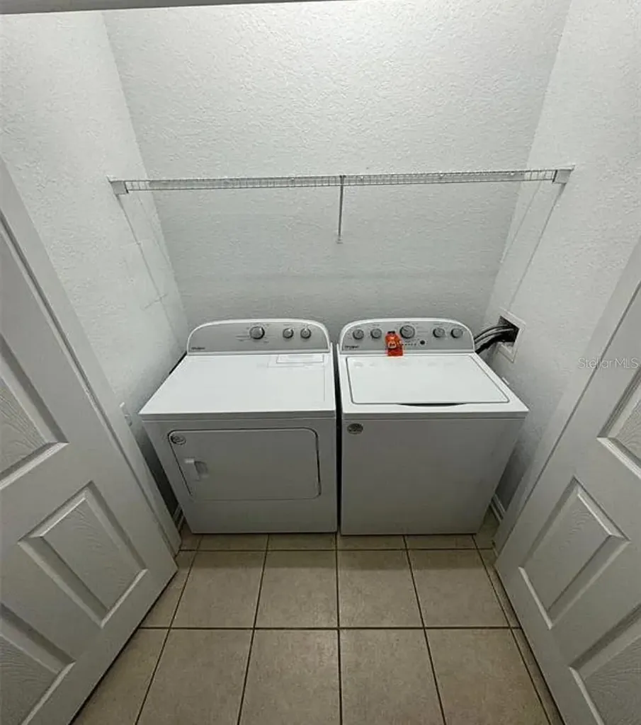 2778 Almaton Loop Kissimmee FL 34747
