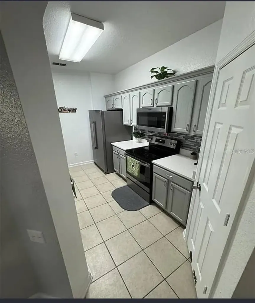 2778 Almaton Loop Kissimmee FL 34747
