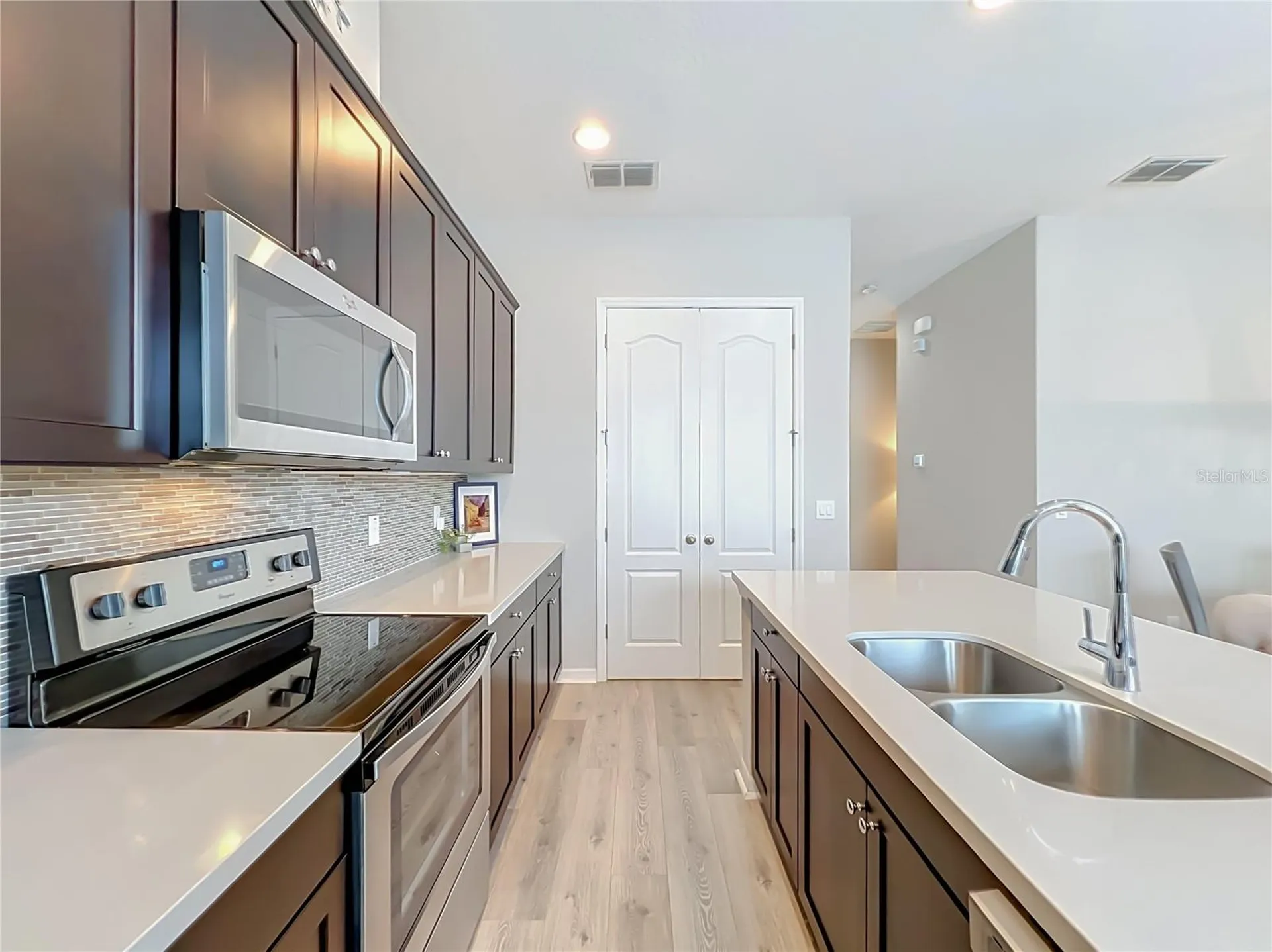 736 Catalonia Cove Oviedo FL 32765