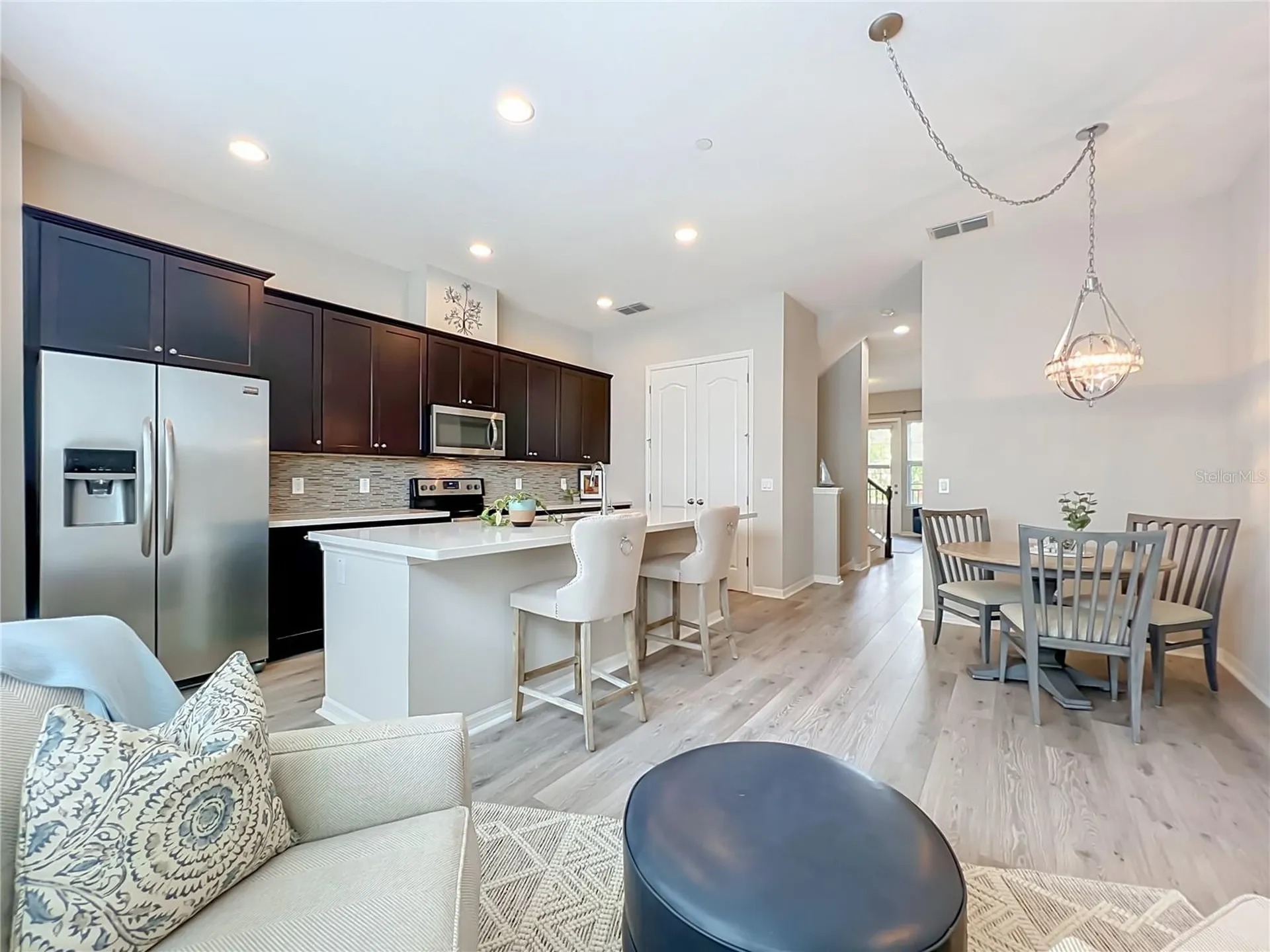 736 Catalonia Cove Oviedo FL 32765