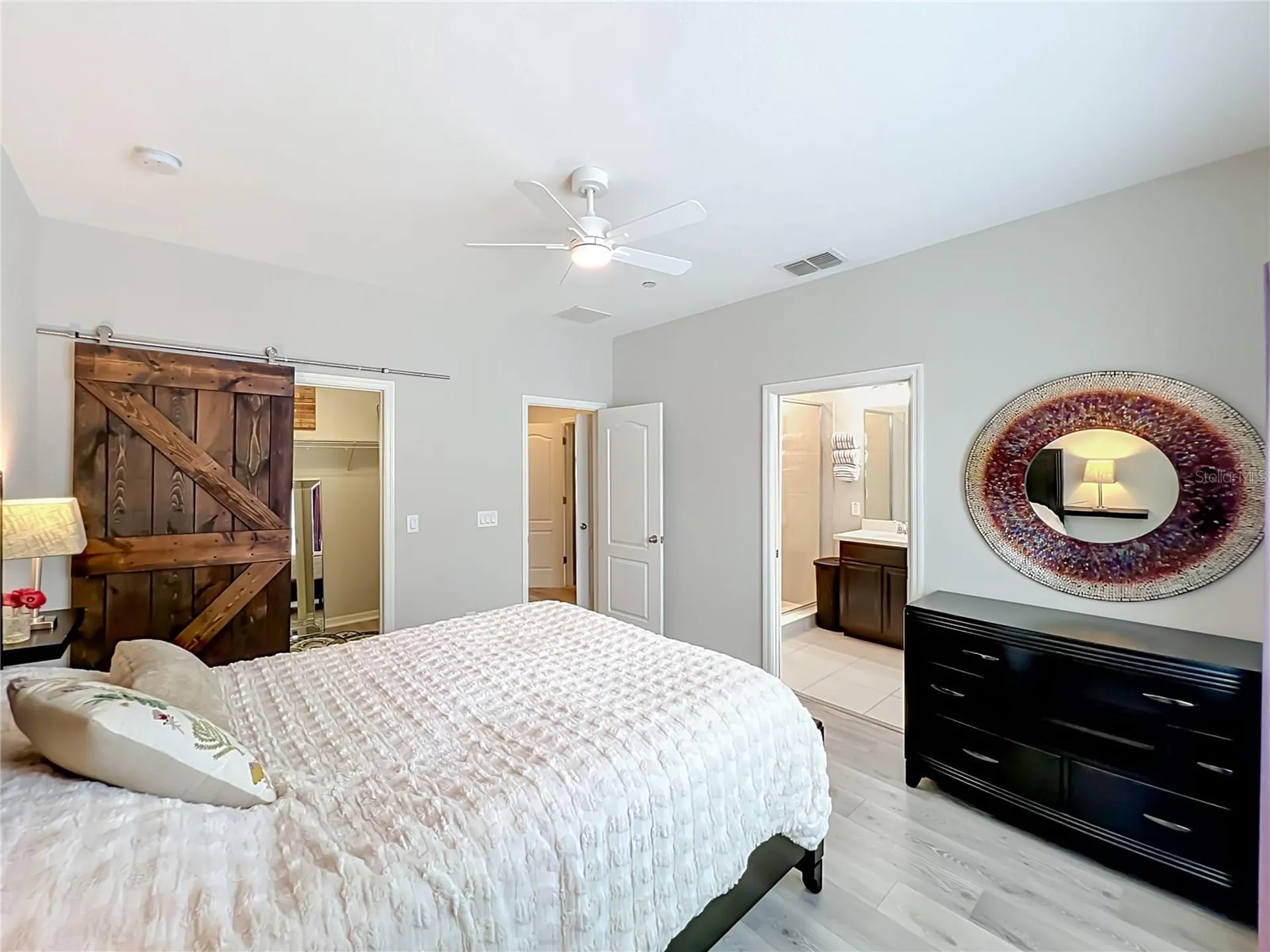736 Catalonia Cove Oviedo FL 32765
