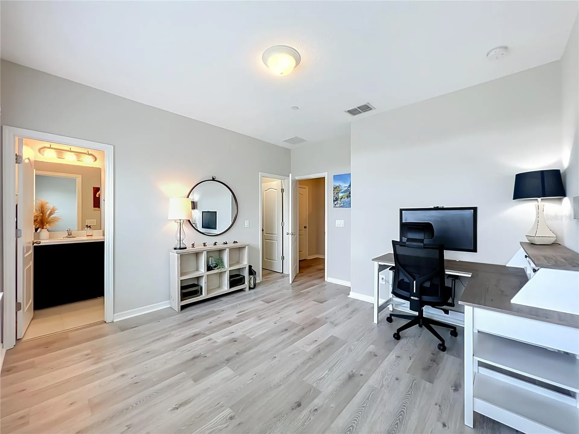 736 Catalonia Cove Oviedo FL 32765