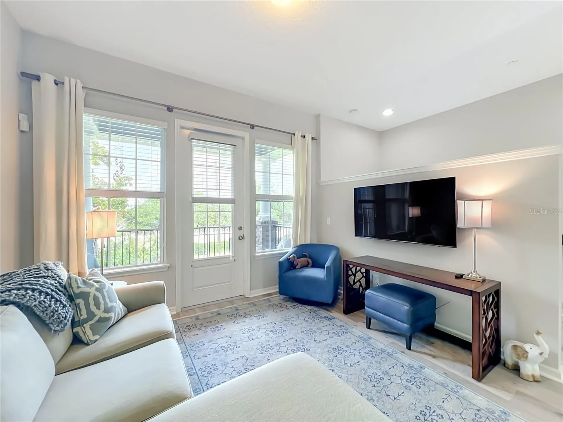 736 Catalonia Cove Oviedo FL 32765