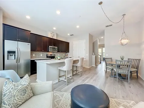 736 Catalonia Cove Oviedo FL 32765