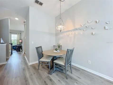 736 Catalonia Cove Oviedo FL 32765