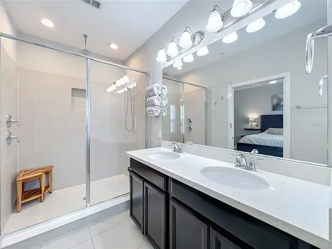 736 Catalonia Cove Oviedo FL 32765