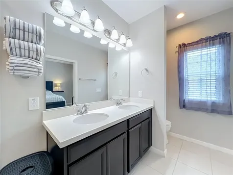 736 Catalonia Cove Oviedo FL 32765