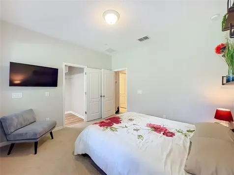 736 Catalonia Cove Oviedo FL 32765