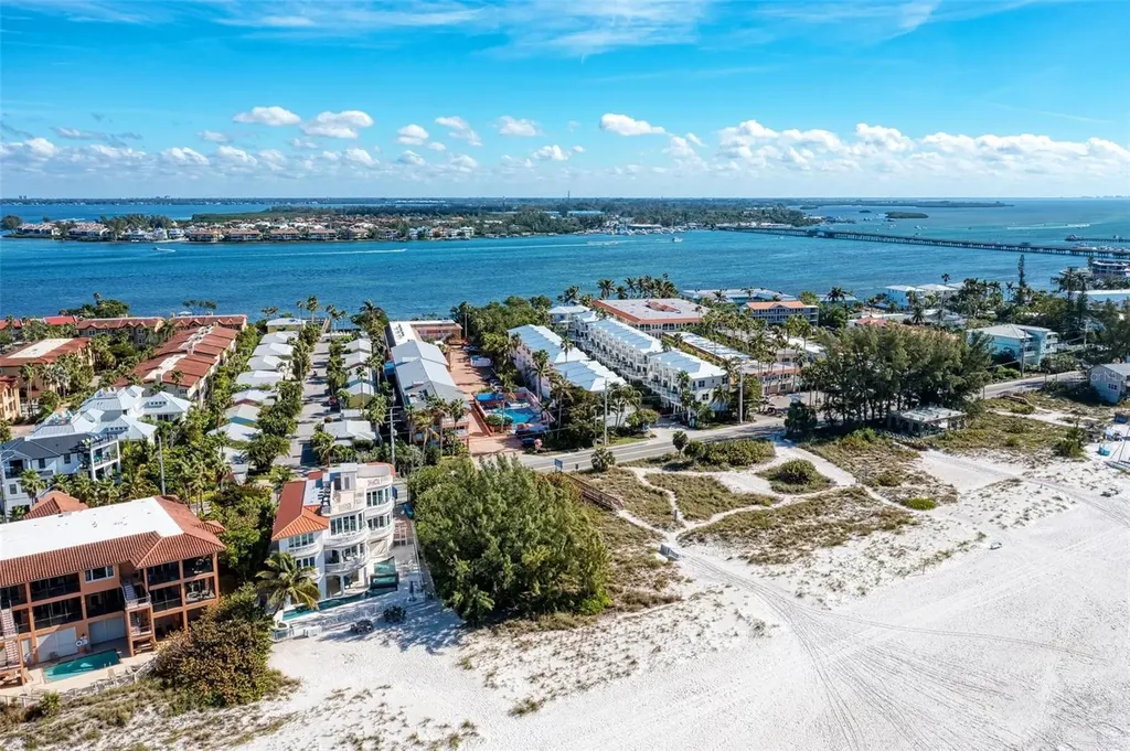 1469 Gulf Drive N Bradenton Beach FL 34217
