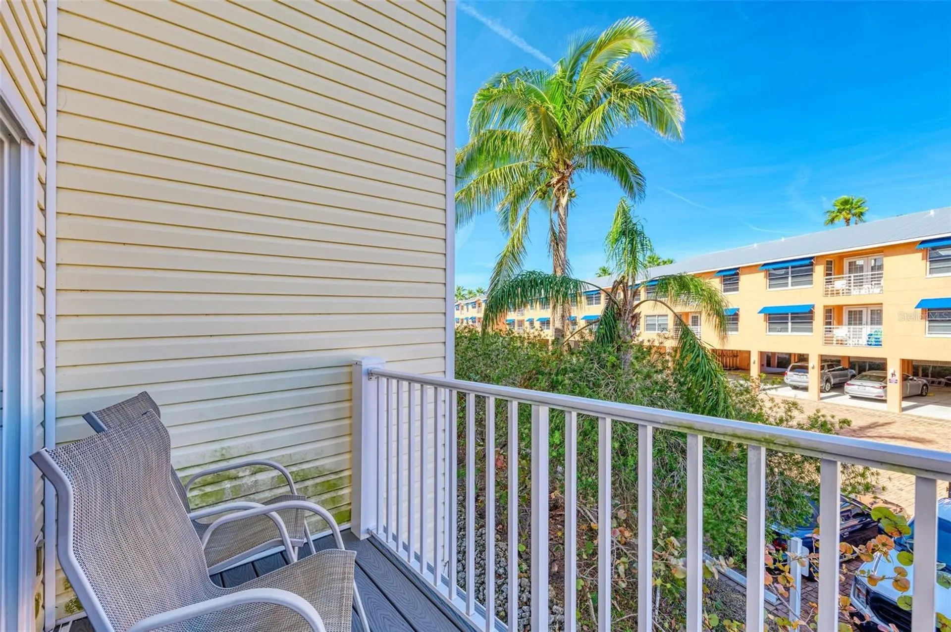 1469 Gulf Drive N Bradenton Beach FL 34217