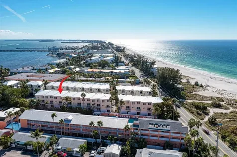 1469 Gulf Drive N Bradenton Beach FL 34217