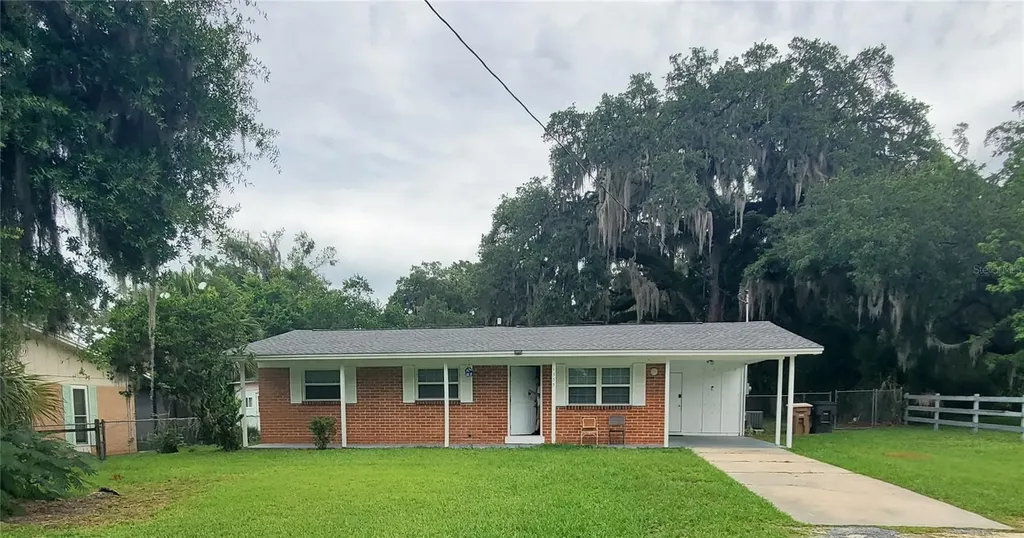 1335 NE 10th Street Ocala FL 34470