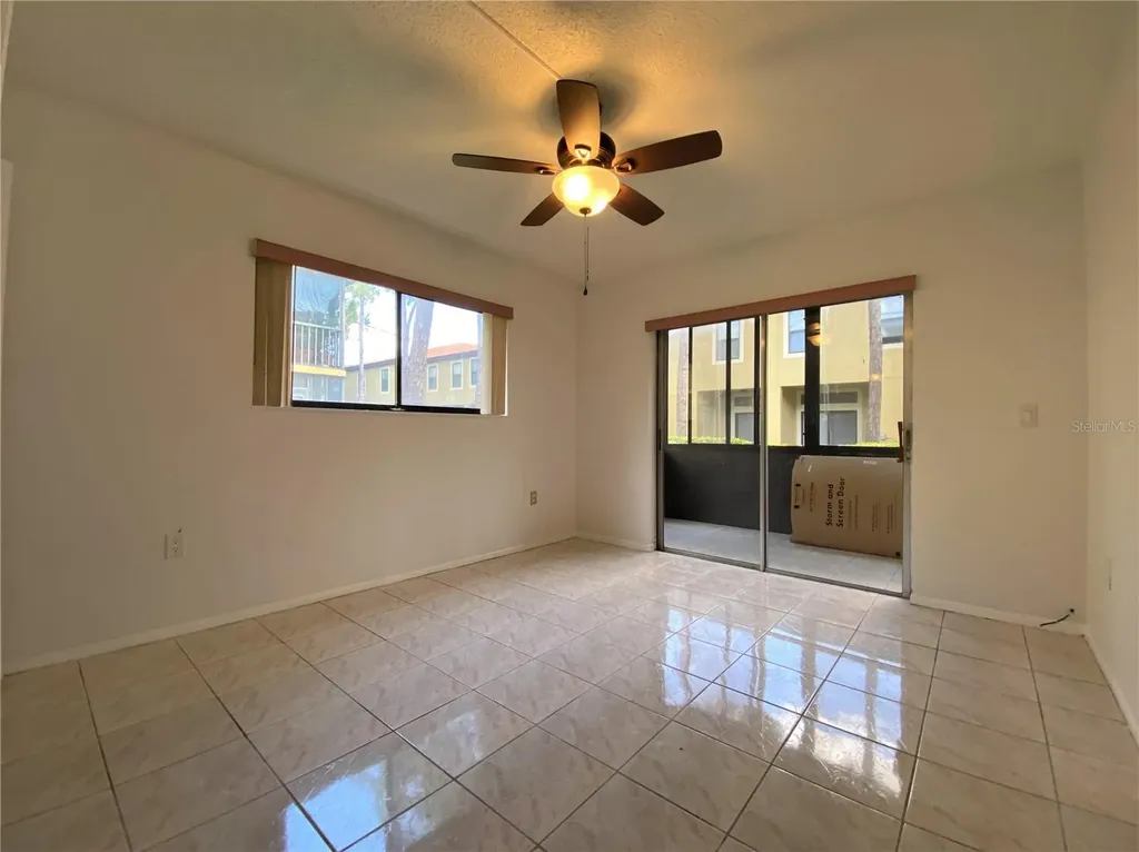 2713 Oak Park Way Orlando FL 32822