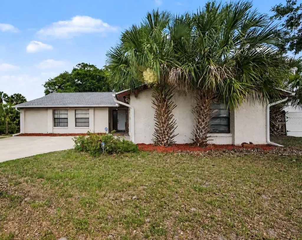 2008 Houndslake Drive Winter Park FL 32792