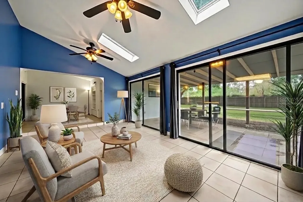 2008 Houndslake Drive Winter Park FL 32792