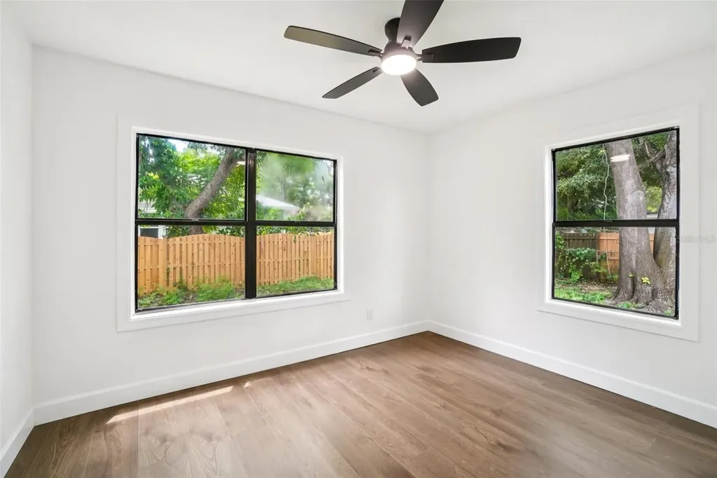 3710 W Griflow Street Tampa FL 33629
