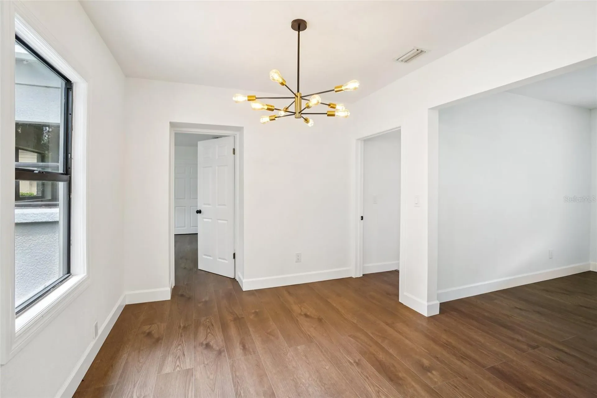 3710 W Griflow Street Tampa FL 33629