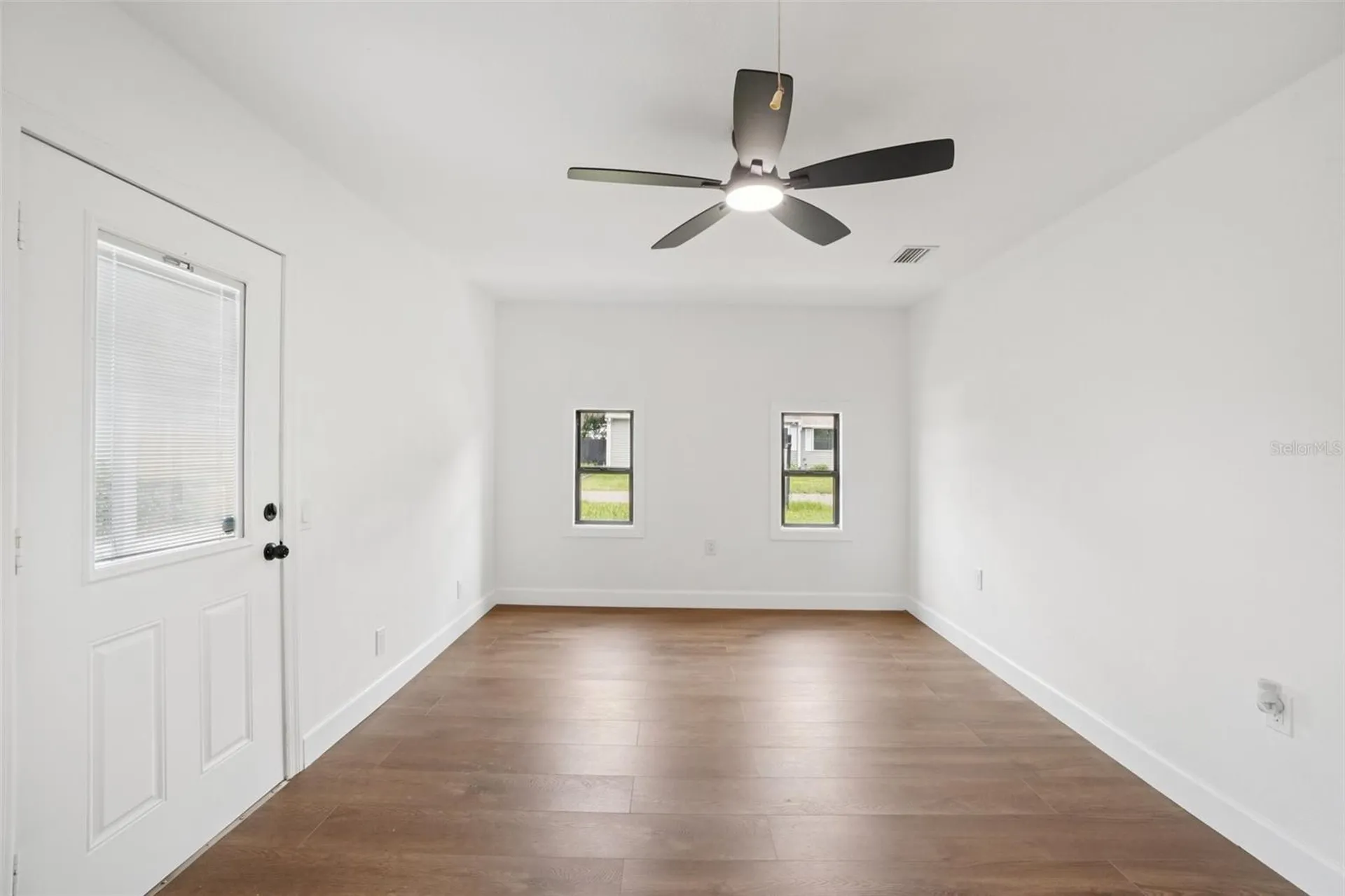 3710 W Griflow Street Tampa FL 33629
